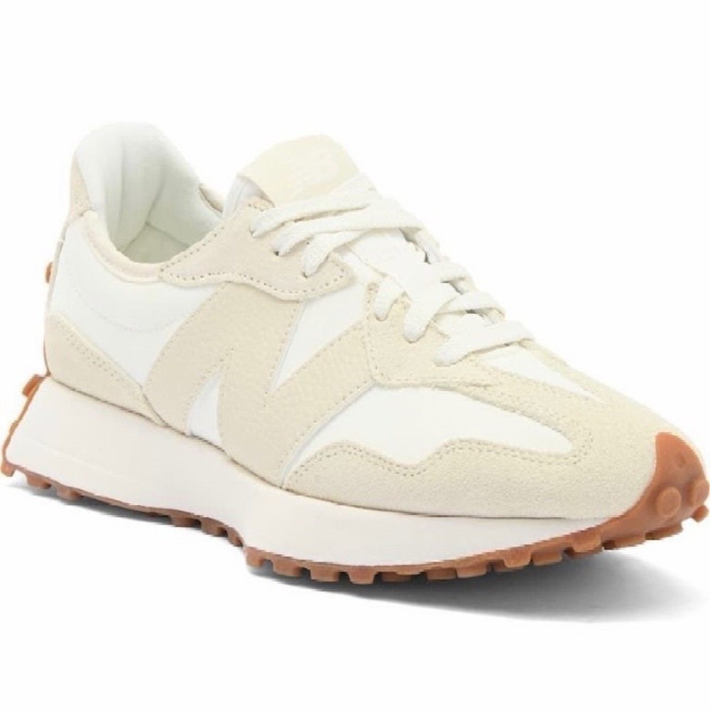 New Balance 327 Sneakers in Linen Sea Salt